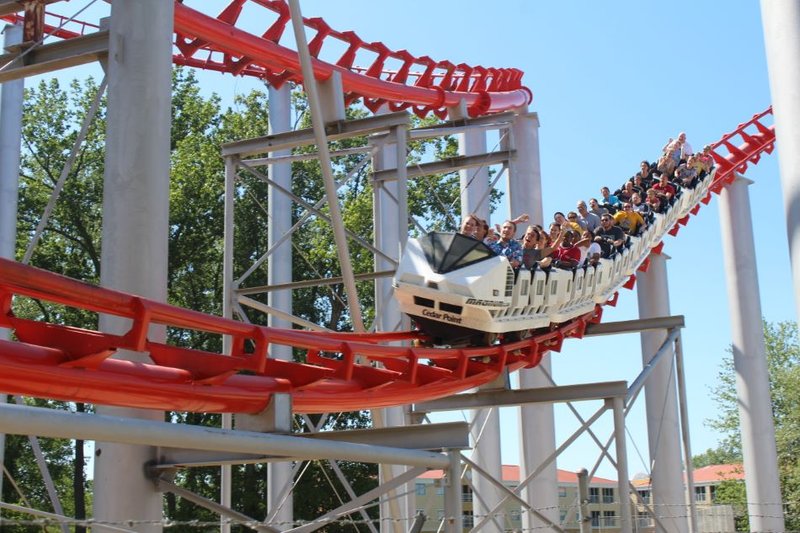 Skip the Line at Cedar Point: Fast Lane & Free Tricks at Cedar Point