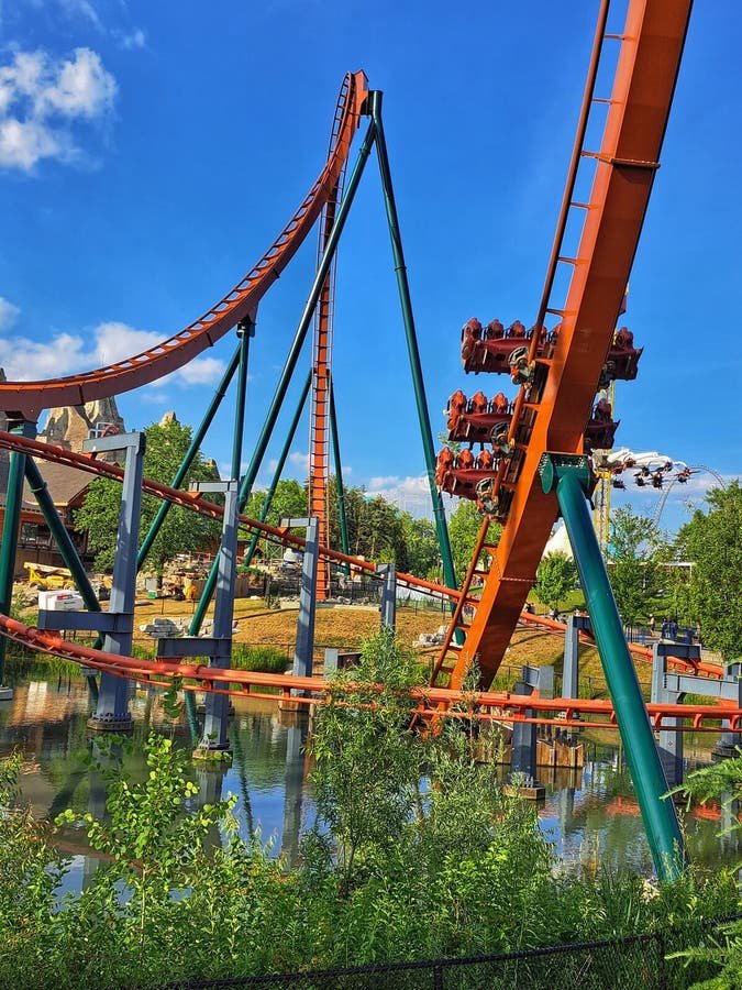 Beating the Crowds at Canada's Wonderland: When to Go and When to Ride at Canada's Wonderland