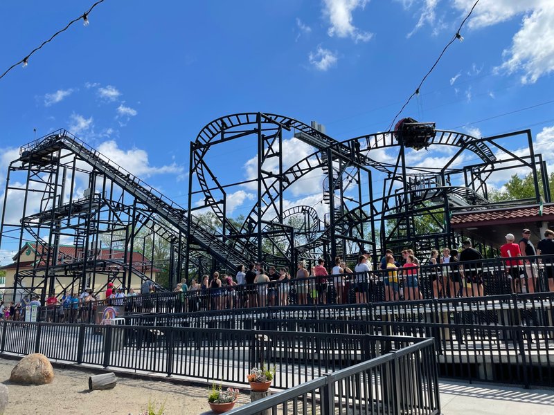 Adventureland Iowa Tips: Beat the Lines & Waits at Adventureland Iowa